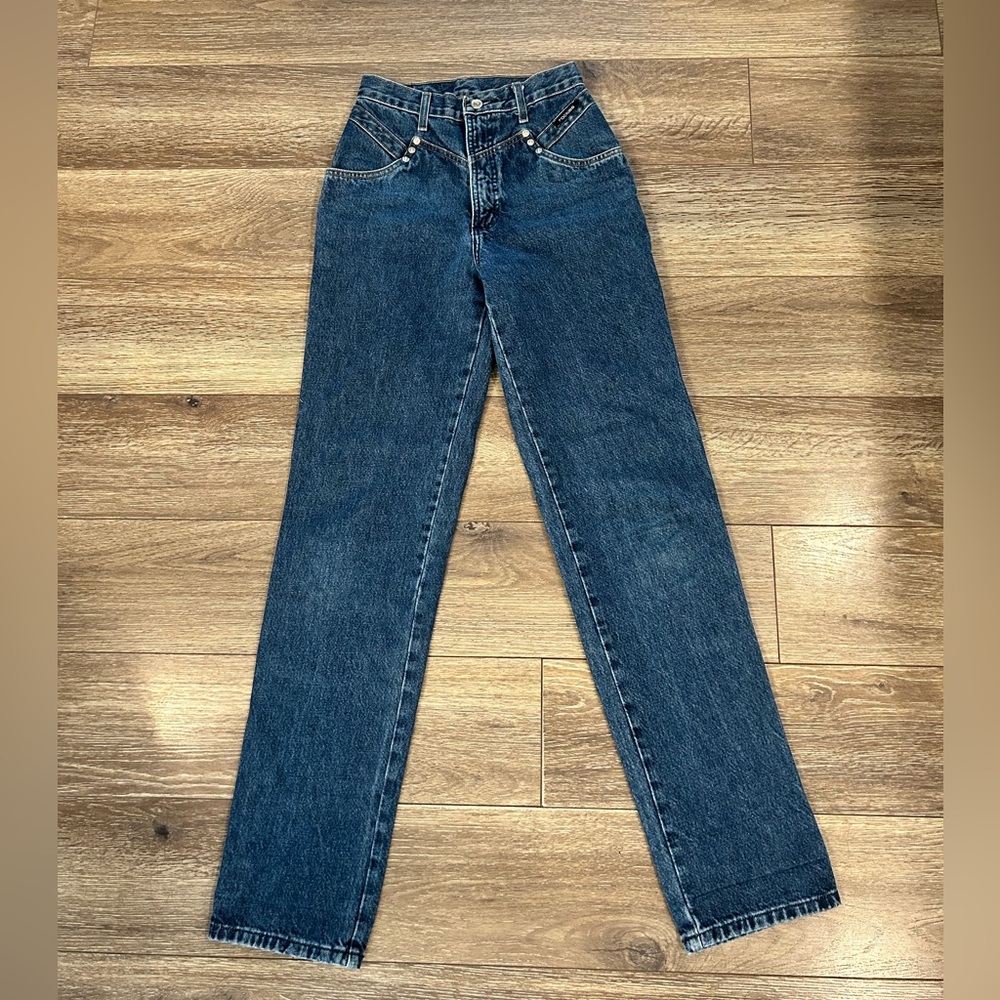 Vintage Rockies, Very good condition, Super cute back designs, Heavy jeans